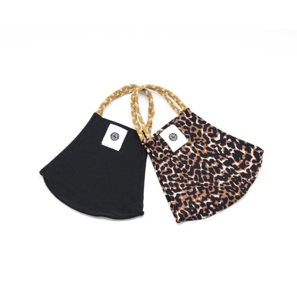 Set of 2 Pomchies Face Mask - Picture 1 of 1